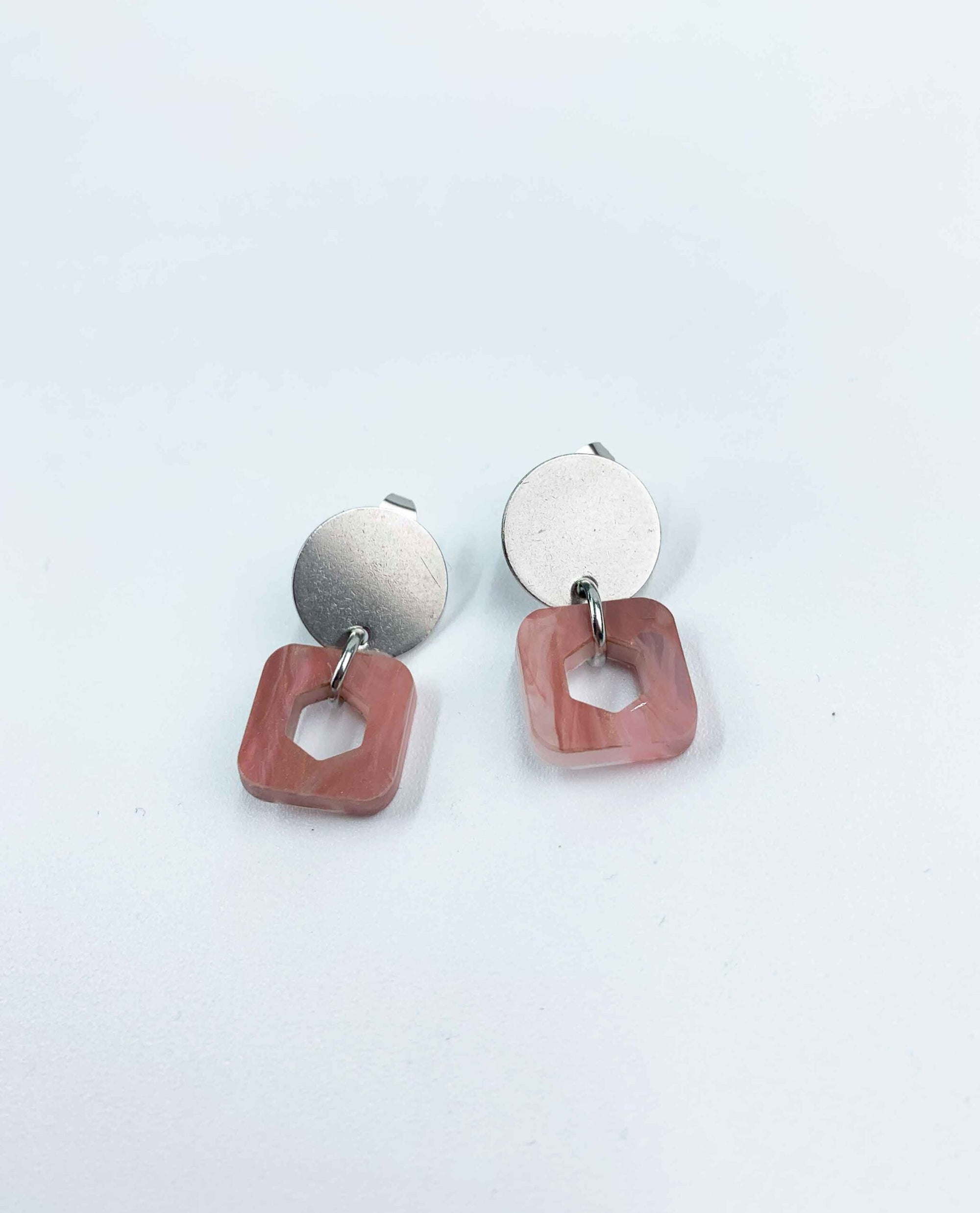 Pendientes cuadro rosa-0