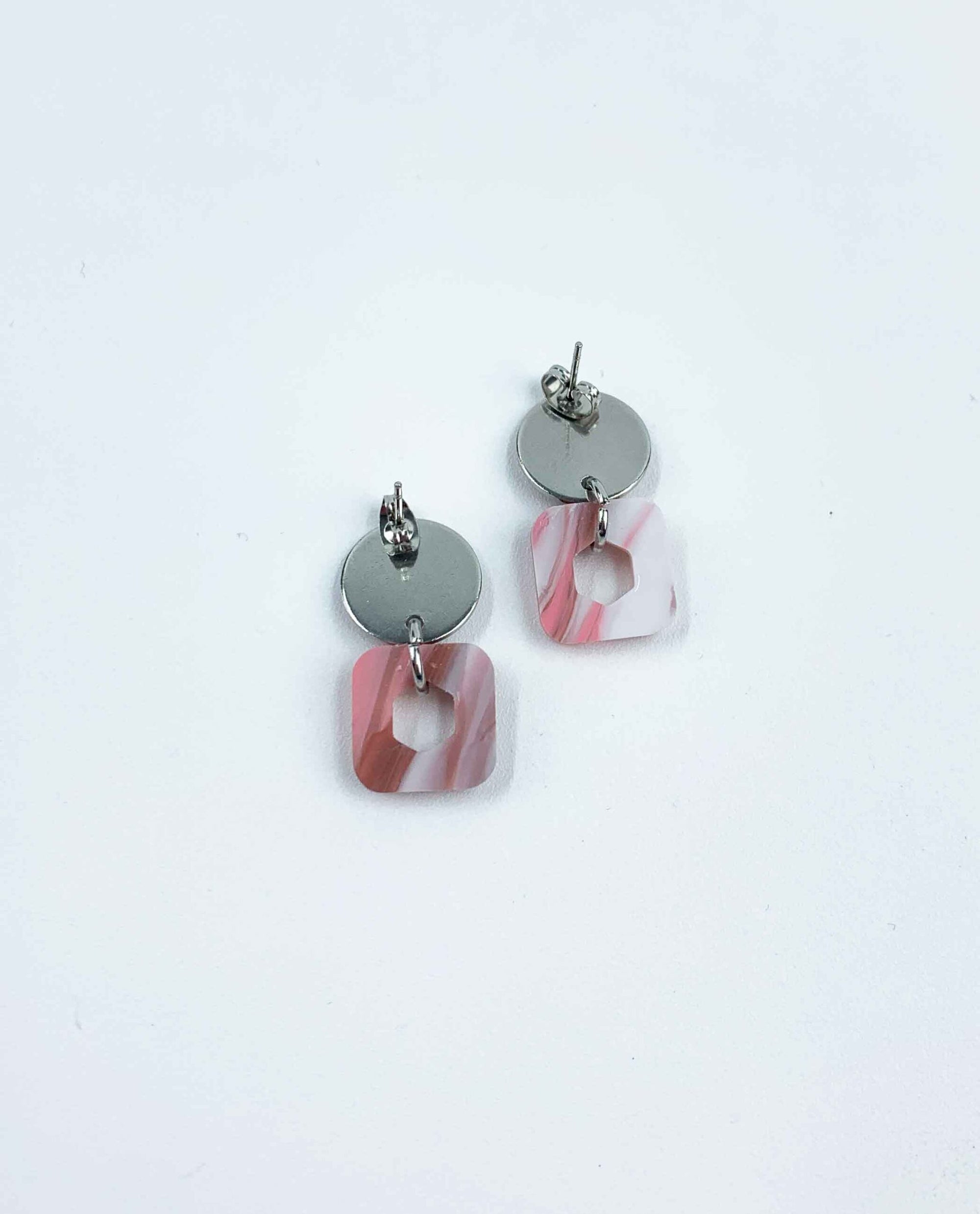 Pendientes cuadro rosa-1