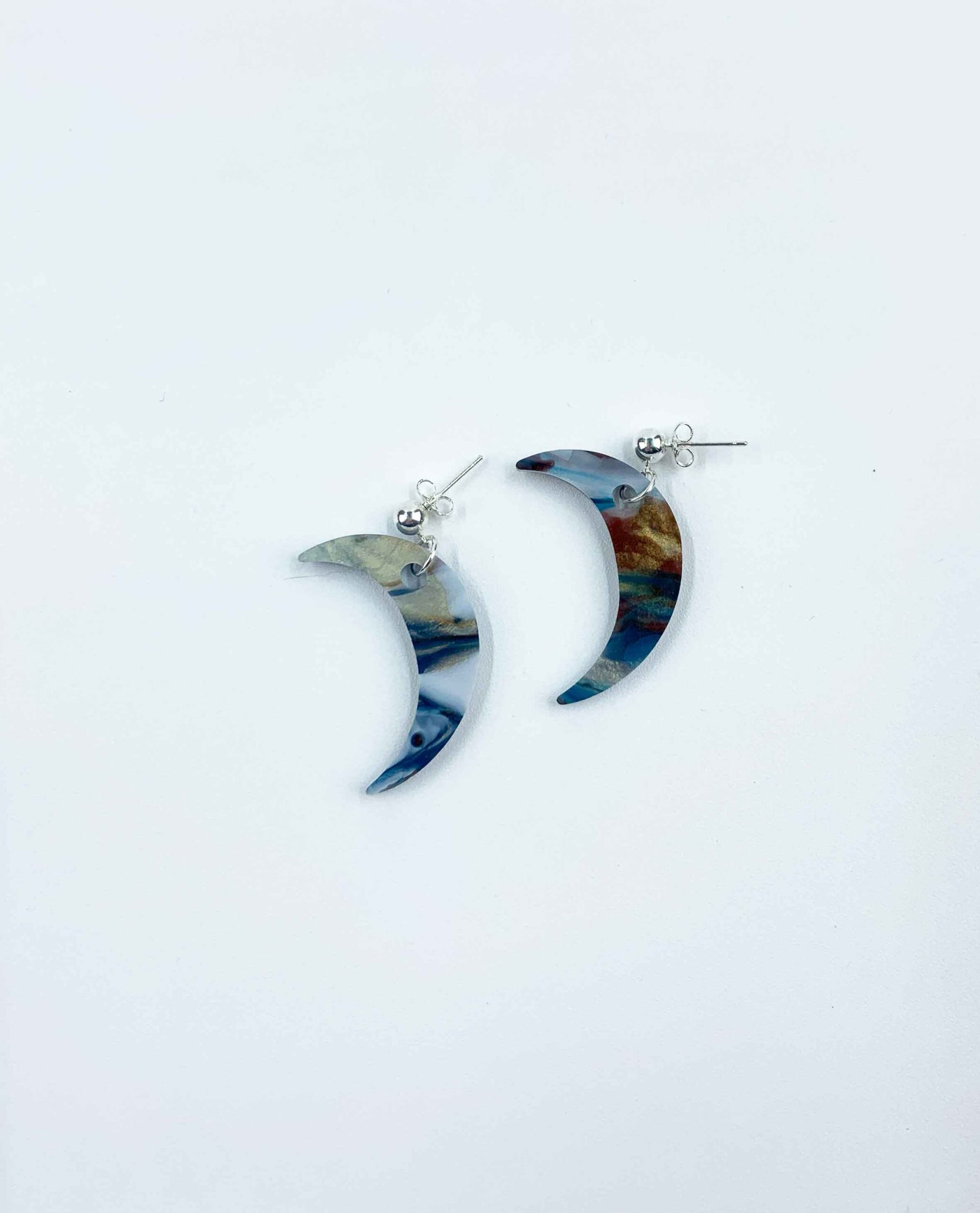 Pendientes luna-1